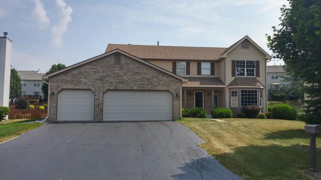 1072 Mcphee Dr., Lake In The Hills, IL 60156
