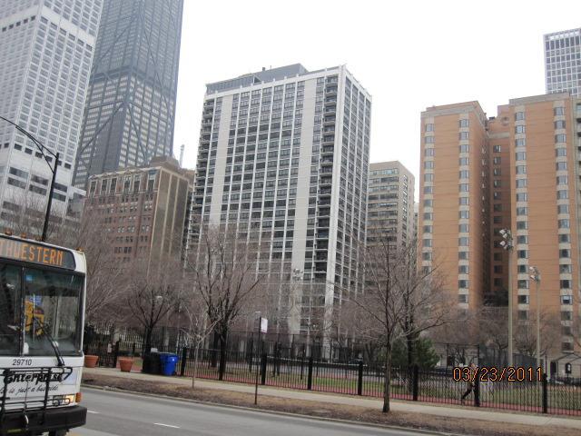222 E Pearson St. #904, Chicago, IL 60611