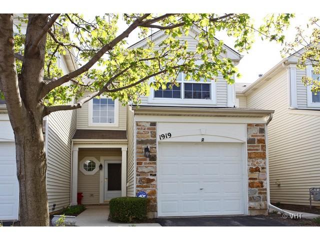 1919 Sedgewood Ave., Aurora, IL 60503