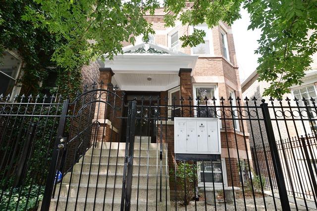 2704 N Sacramento Ave., Chicago, IL 60647