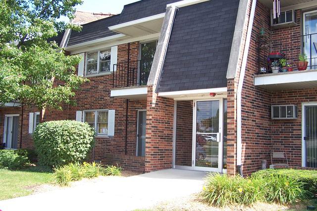 2415 Ogden Ave. #1, Downers Grove, IL 60515