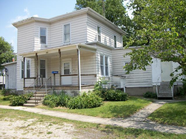 531 S First St., Clifton, IL 60927