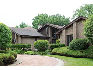 1414 Kingsport Ct., Northbrook, IL 60062
