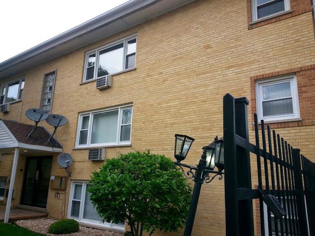 6630 W 95th St. #3A, Oak Lawn, IL 60453