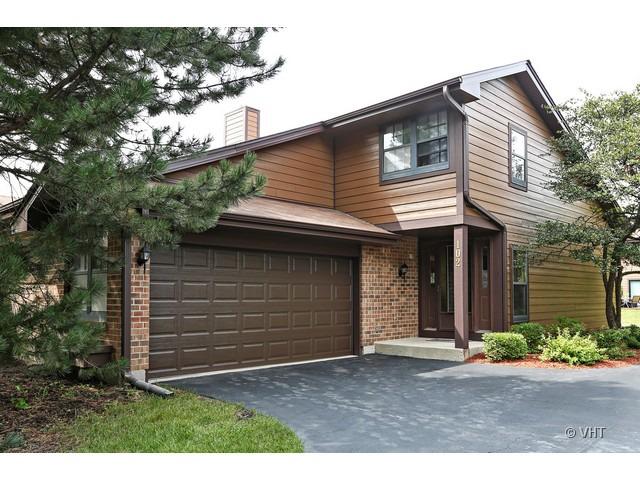 102 Indian Trail Dr., Westmont, IL 60559