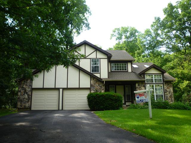 1119 Oak Ridge Dr., Streamwood, IL 60107