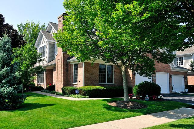 239 Orchard Ln., Glen Ellyn, IL 60137