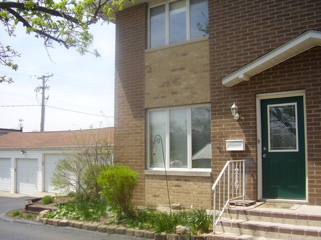 613 E 3rd St. #5, Lockport, IL 60441