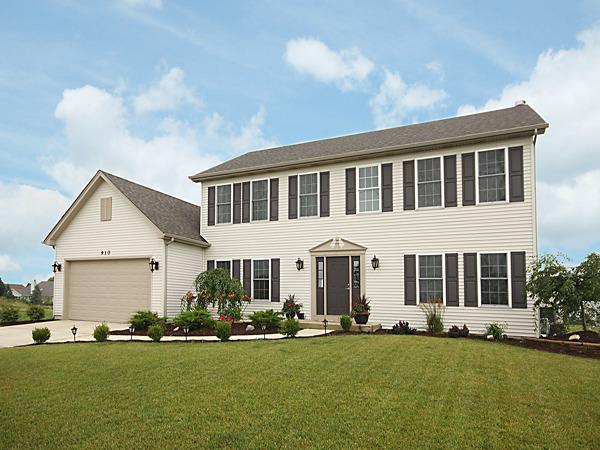 910 Bison Ct., Oswego, IL 60543