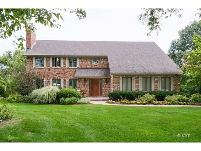 14 Aintree Rd., St. Charles, IL 60174