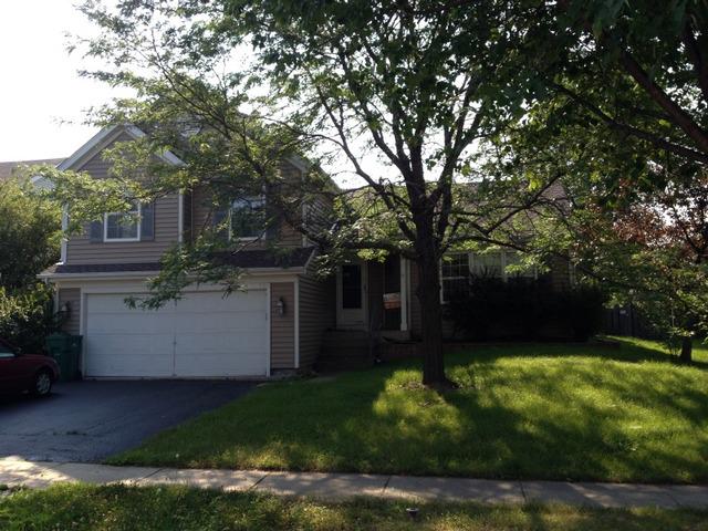 331 Fairfax Ln., Grayslake, IL 60030