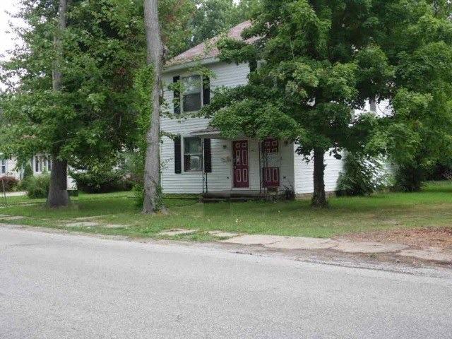 704 N Howard St., Robinson, IL 62454