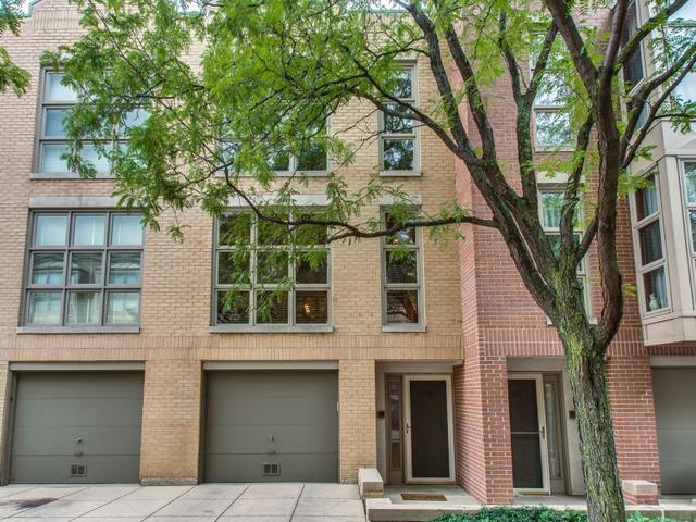 2361 N Wayne Ave., Chicago, IL 60614