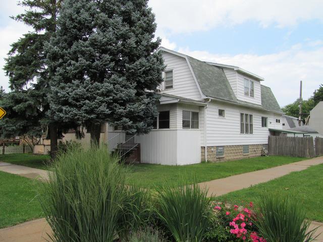 5701 N Karlov Ave., Chicago, IL 60646