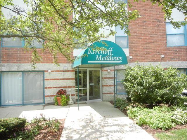 3275 Kirchoff Rd. #233, Rolling Meadows, IL 60008