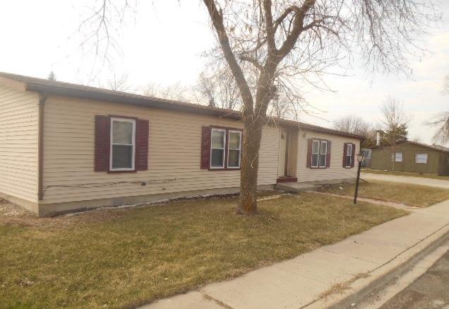 2270 Astor St., Sauk Village, IL 60411