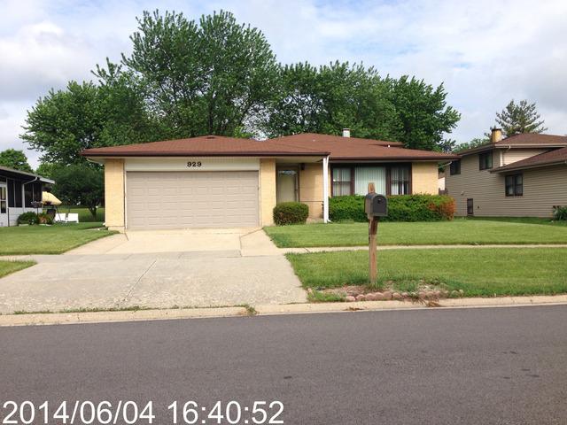 929 Sycamore Ln., Bartlett, IL 60103