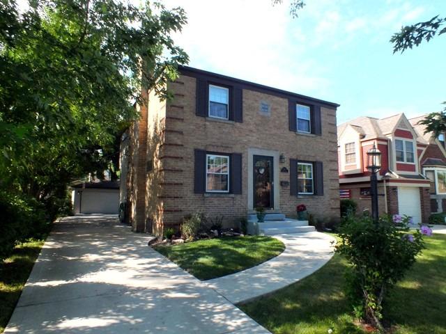 1317 Briar Ct., Des Plaines, IL 60018