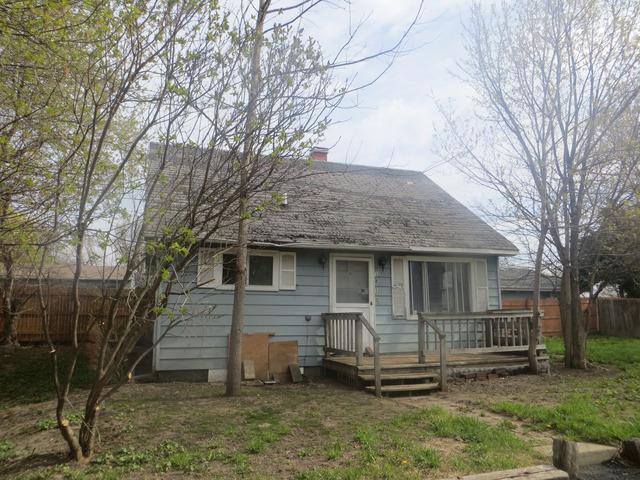 1810 Edgewood Rd., Waukegan, IL 60087