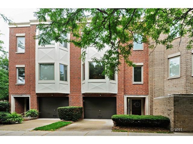2202 N Lakewood Ave., Chicago, IL 60614