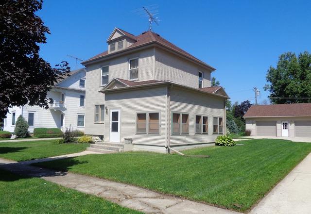111 Miller St., Steward, IL 60553