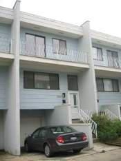 9235 W Ballard Rd., Des Plaines, IL 60016