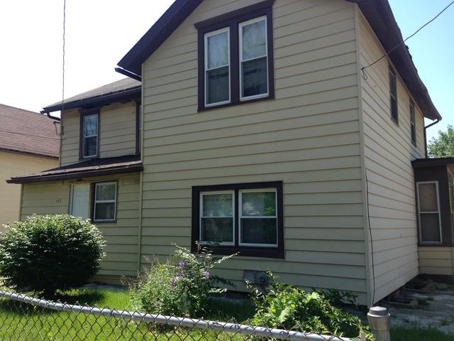 753 Liberty St., Aurora, IL 60505
