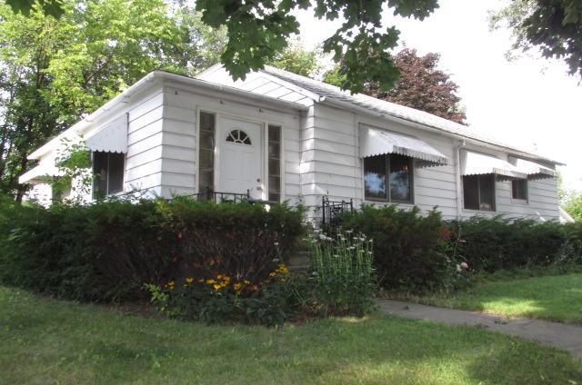 1441 Clark St., Dekalb, IL 60115