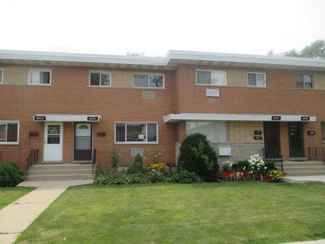8655 Gregory Ln., Des Plaines, IL 60016