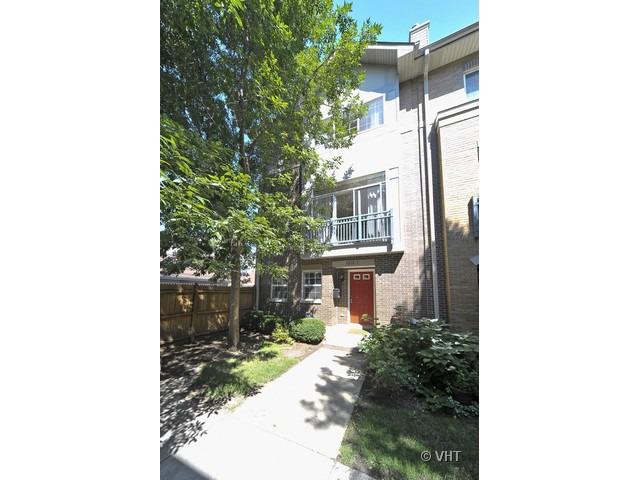 1816 N Rockwell St. #F, Chicago, IL 60647
