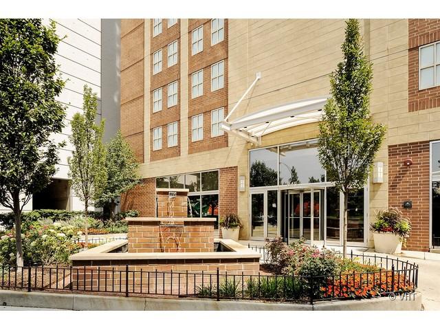 645 N Kingsbury St. #2507, Chicago, IL 60610