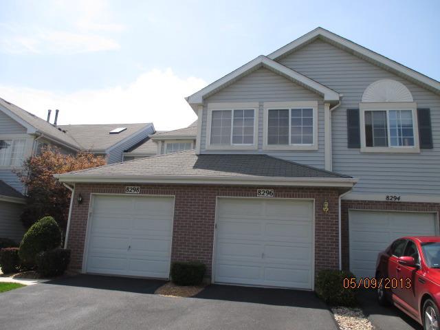 8296 Sweetwater Ct., Darien, IL 60561