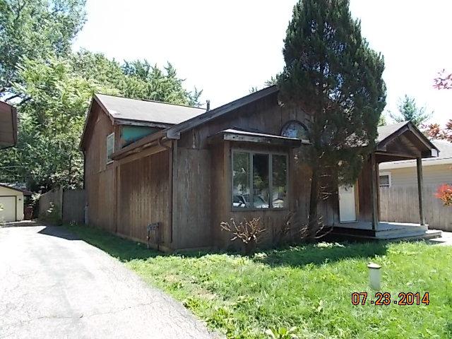 26235 N Walnut Ave., Mundelein, IL 60060