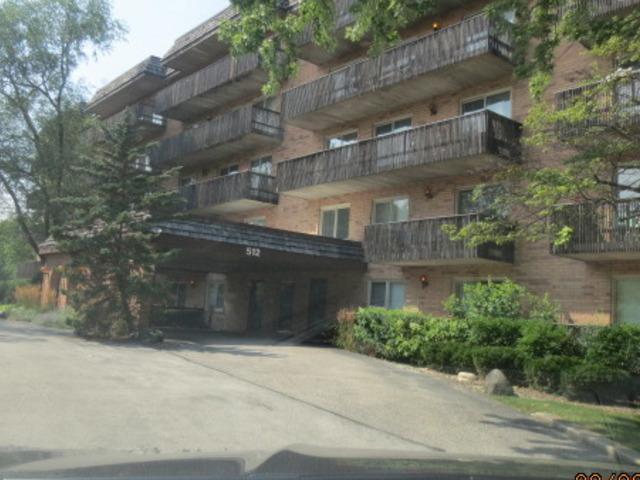 512 Redondo Dr. #208, Downers Grove, IL 60516
