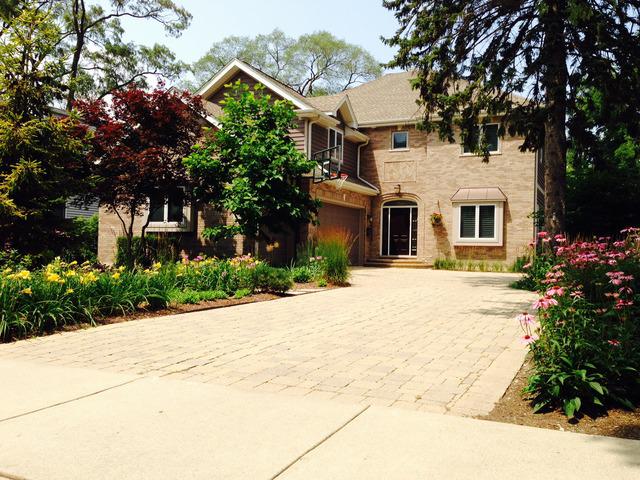 2068 Brentwood Rd., Northbrook, IL 60062