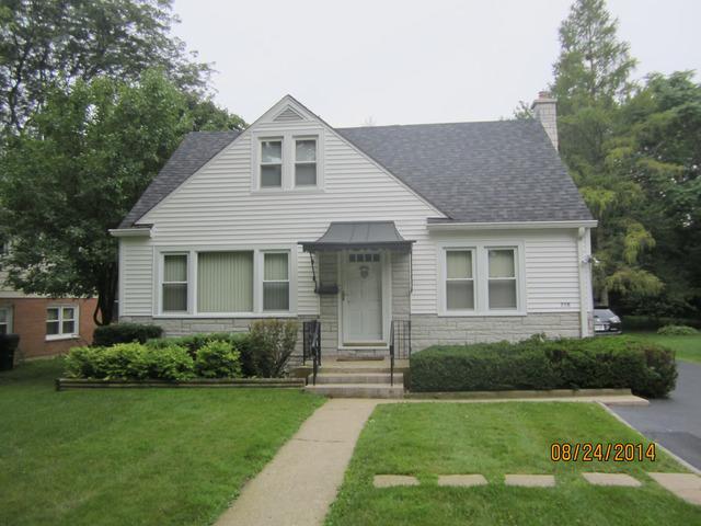 218 S Glendale Ave., Barrington, IL 60010