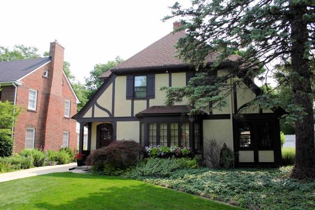 2225 Oxford St., Rockford, IL 61103