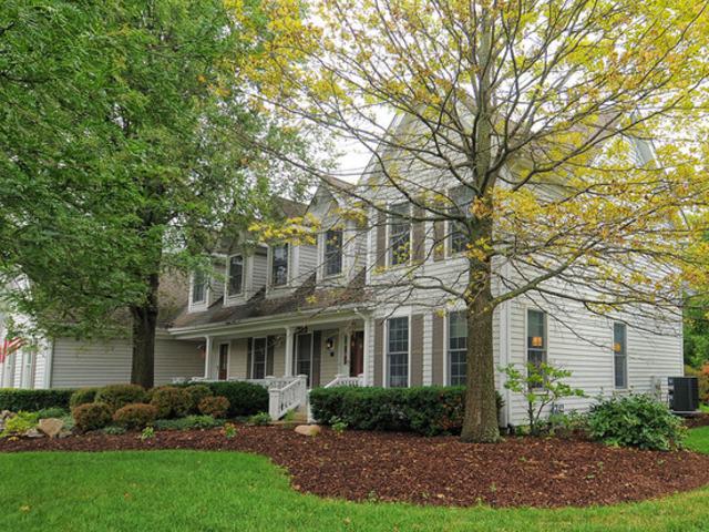 36341 N Old Woods Tr., Gurnee, IL 60031
