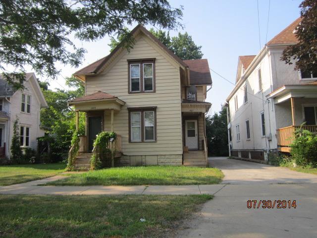 1427 Charles St., Rockford, IL 61104