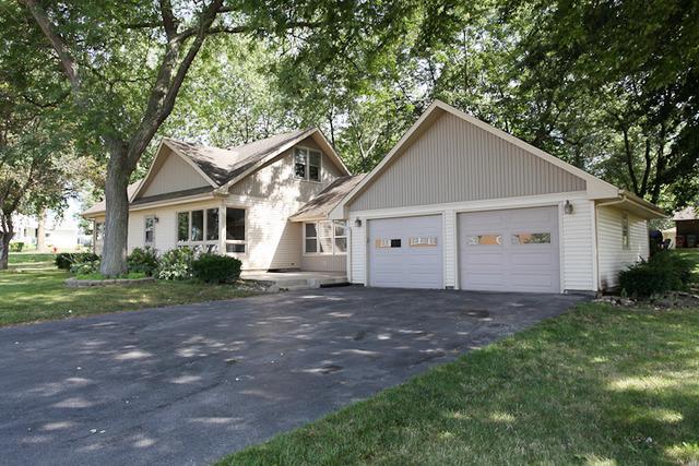 544 Hodges St., Beecher, IL 60401