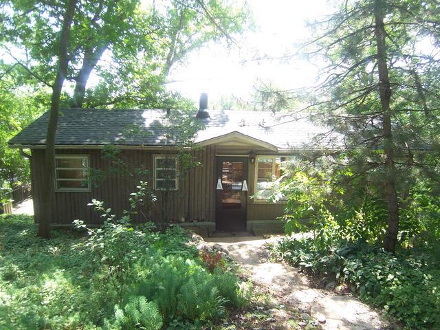 4706 W Lake Shore Dr., Wonder Lake, IL 60097
