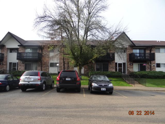3B Kingery Quarter #207, Willowbrook, IL 60527
