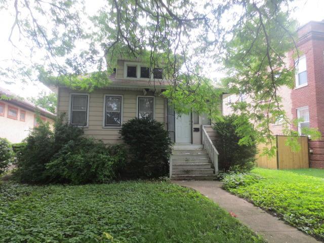127 S 16th Ave., Maywood, IL 60153