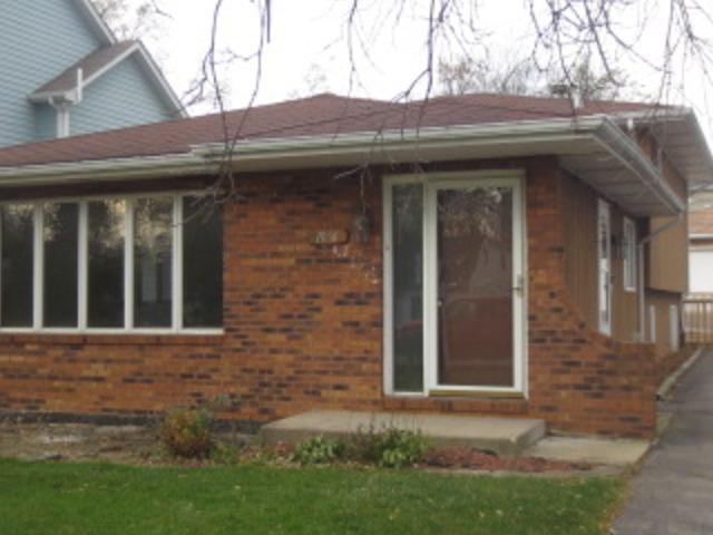 1034 Carol St., Downers Grove, IL 60516