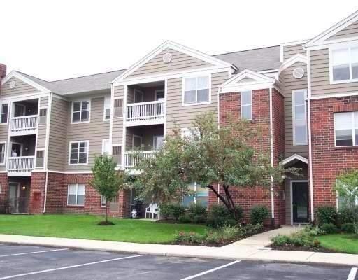 212 Glengarry Dr. #306, Bloomingdale, IL 60108