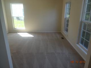 403 Regent Ct., Lindenhurst, IL 60046