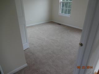403 Regent Ct., Lindenhurst, IL 60046