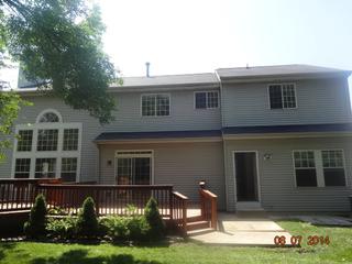 403 Regent Ct., Lindenhurst, IL 60046