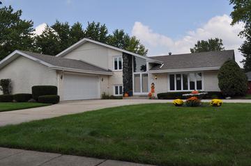 145 Pueblo Ct., Frankfort, IL 60423