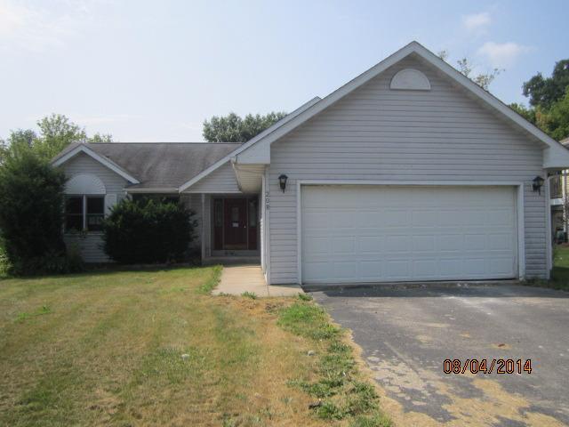 208 Thornhill Dr., Poplar Grove, IL 61065